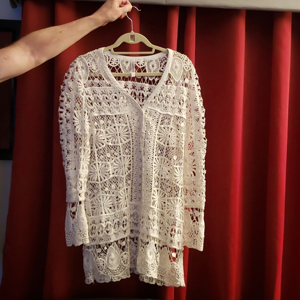 Lace Tunic Size L